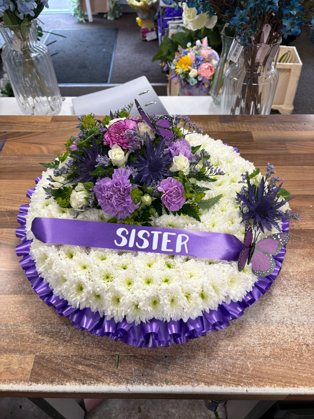 Floral Solid Posy
