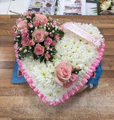 Pink Heart Tribute - Beautiful white and pink heart tribute with elegant ribbon edging, thoughtfully designed for a treasured grandma remembrance.